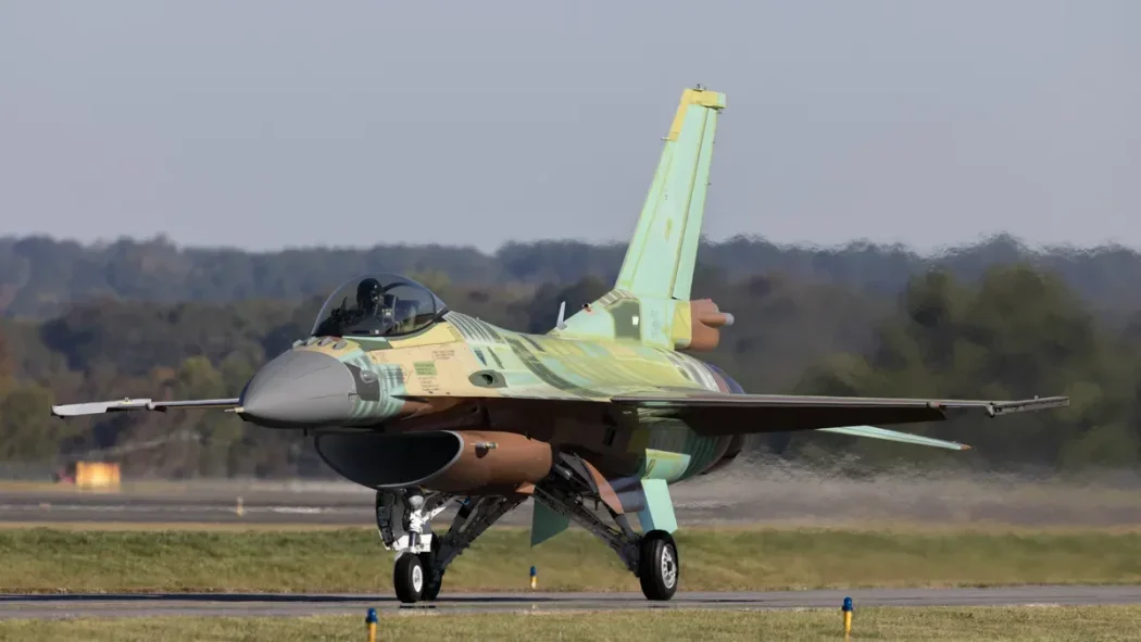 F-16 за първи път над София за 6 май