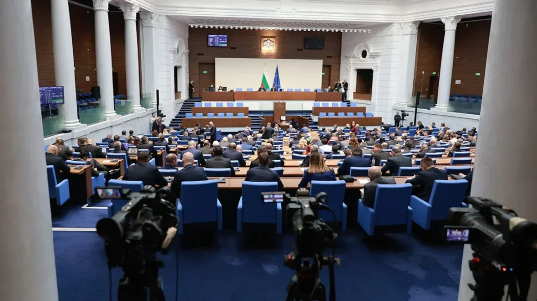 Парламентът забавя промените в съдебната власт: Удължиха срока за предложения с три седмици