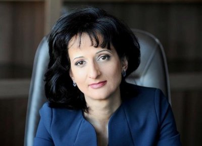 Карина Караиванова влиза в ръководството на БНБ за 6 години &ndash; изборът мина със 101 гласа