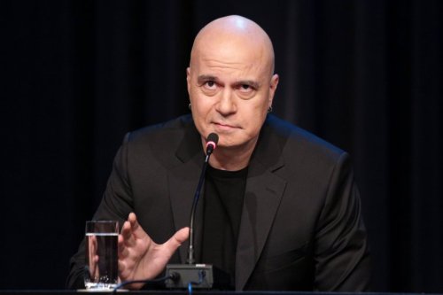 Словесна война: Депутат от ПП-ДБ нарече Слави Трифонов &bdquo;вампир&ldquo;, лидерът на ИТН отвърна