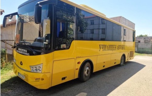 Над 20 млн. евро срещу горивната криза: държавата спасява ученическите автобуси