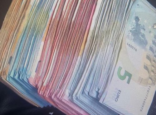 Арести за купуване на гласове в Разлог: общински съветник и член на СИК хванати с 11 000 евро