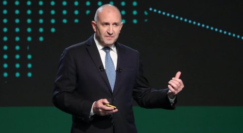 Румен Радев тръгва на обиколка в Южна България: Срещи и шествия в четири града за един ден