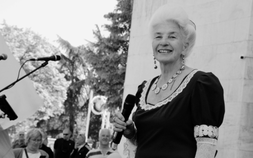 Почина Янка Рупкина: гласът на Странджа, който стигна до света