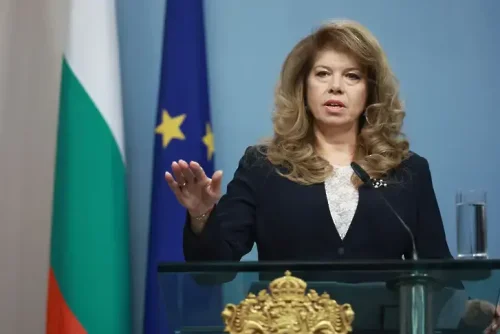 Йотова: Давам висока оценка на Георги Кандев, заслужава шанс да довърши започнатото