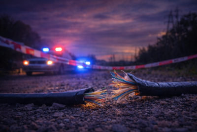 Вандали срязаха оптичен кабел между Поликраище и Куцина и оставиха район без връзка