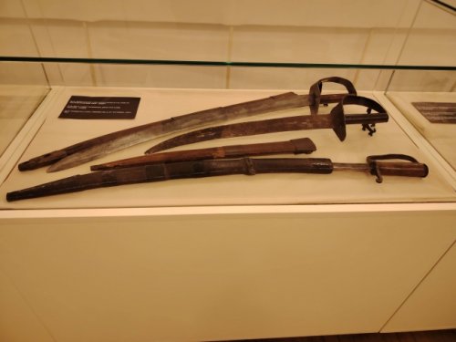 Сабите на Априлското въстание пристигнаха в Горна Оряховица: 23 оръжия от 1876 г. в рядка изложба