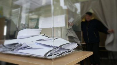 Само за 3 часа: Партиите във Велико Търново се разбраха за съставите на СИК