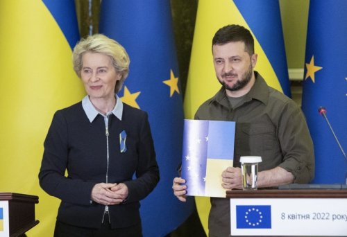 Politico: ЕС отряза бързия прием на Украйна и търси &bdquo;вход през страничната врата&ldquo;