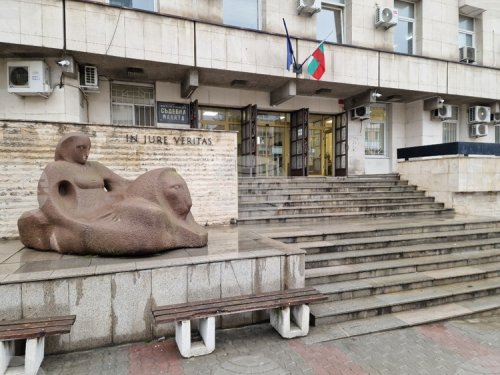 Районна прокуратура иска постоянен арест за гастролиращ рецидивист