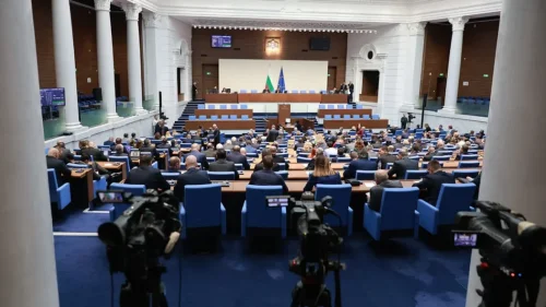 Парламентът забавя промените в съдебната власт: Удължиха срока за предложения с три седмици