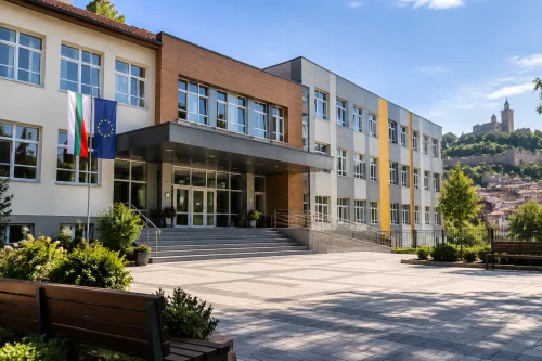 ОУ „Бачо Киро“ във Велико Търново открива обновена база
