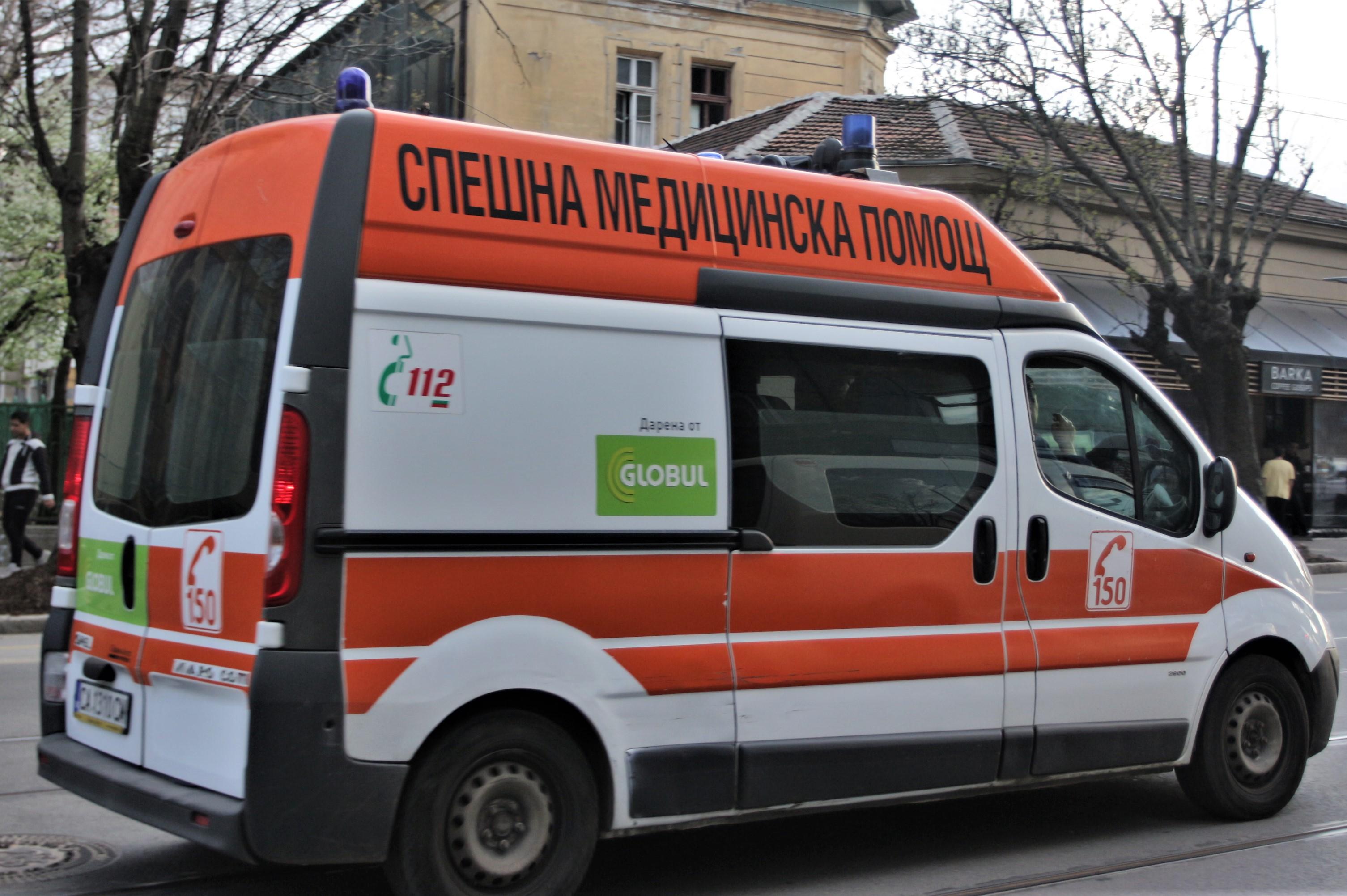 Катастрофа затвори пътя Велико Търново – Русе: 12-годишно дете е в Спешна помощ