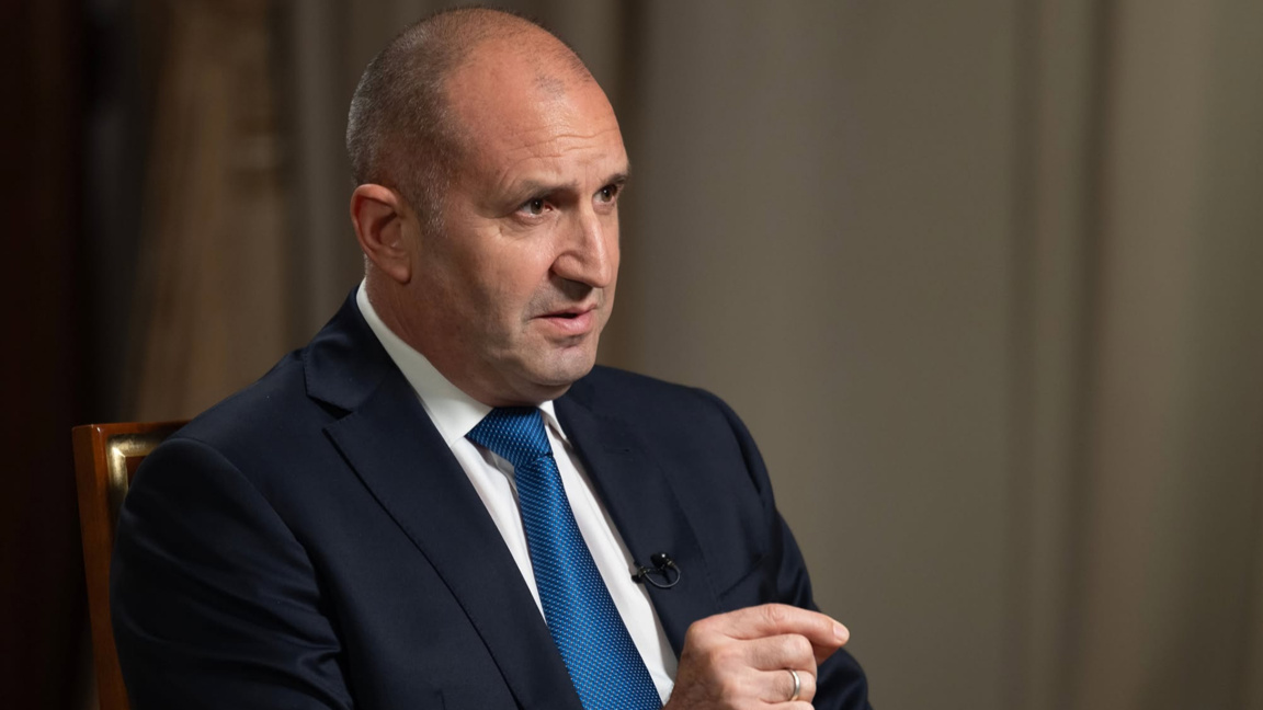 Румен Радев регистрира участие в парламентарните избори през „Прогресивна България“