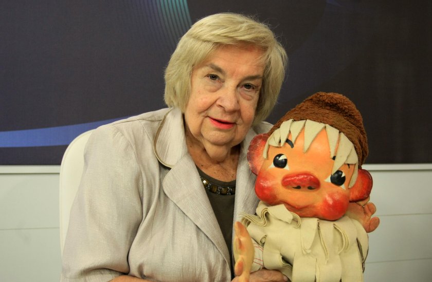 Отиде си гласът на „Лека нощ, деца“: почина актрисата Слава Рачева