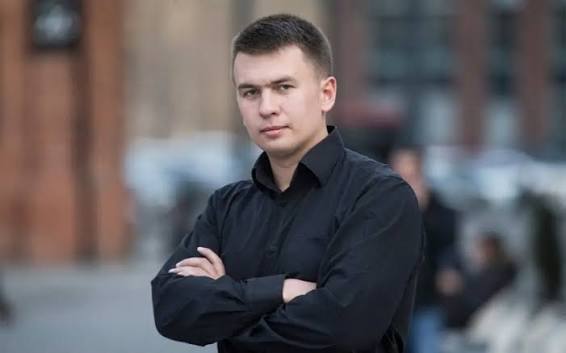 Пуснаха прокремълски блогър от психиатрията след атака срещу Путин: „Критиката има цена“