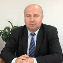 Държавните студентски общежития като лична бащиния: как Драгомир Николов настанява чуждестранни работници и къде отива разликата от наемите