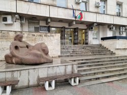 Районна прокуратура иска постоянен арест за гастролиращ рецидивист