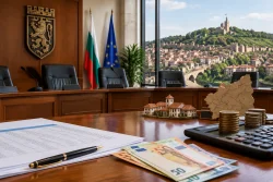 Общинският съвет във Велико Търново вдигна с 5% заплатите на кметовете